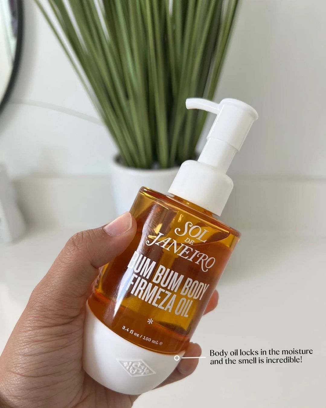 How to Smell Good All the Time. Use Sol De Janerio Bum Bum Body Frimeza Oil. It is a body oil that locks moisture in the skin and smells incredible. 